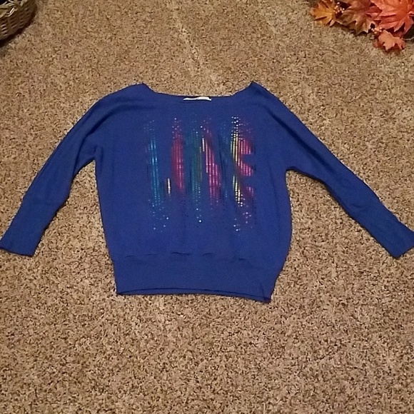 Derek Heart Tops - Derek Heart abstract rainbow love sweater Size Small